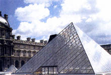法国卢浮宫扩建工程入口.jpg