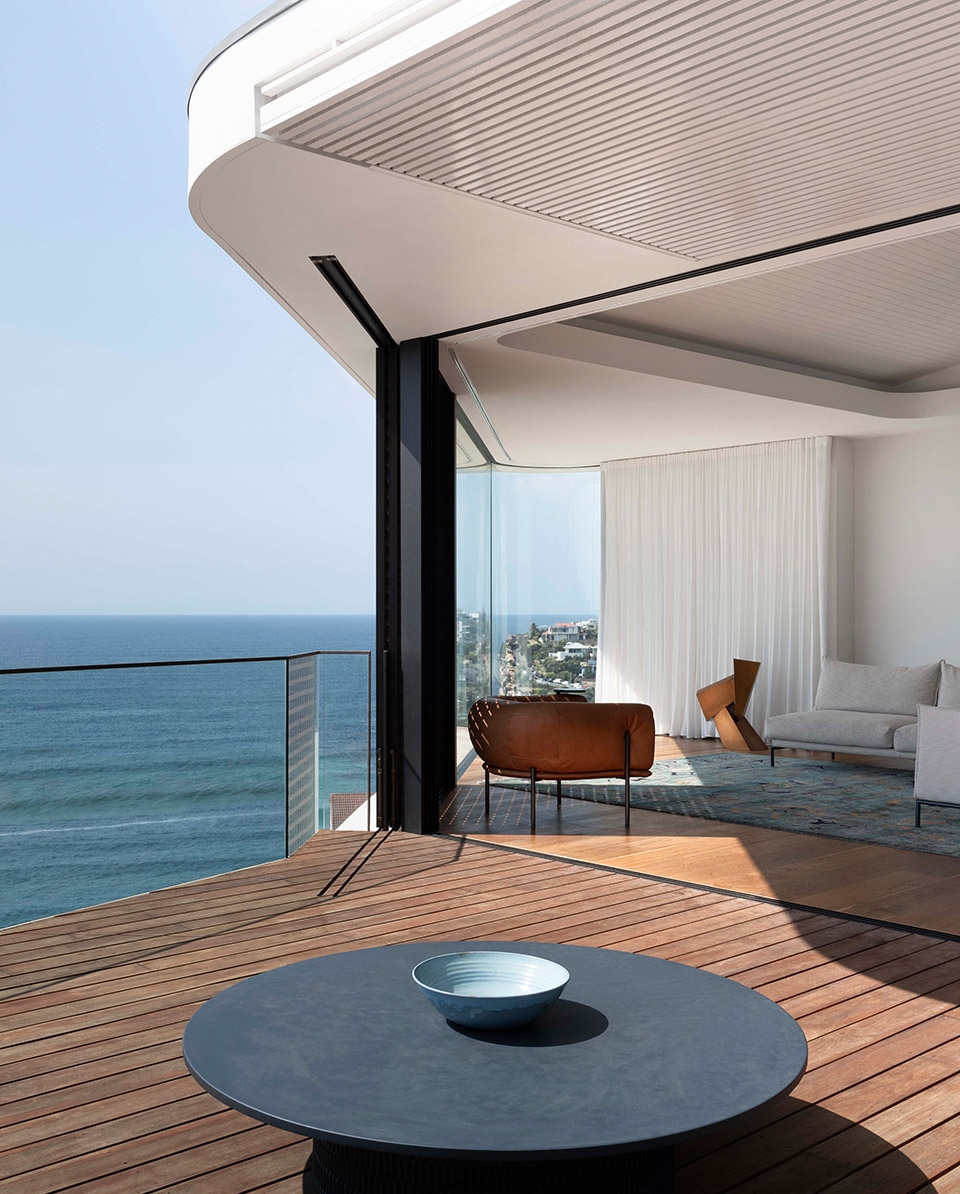 7-pacific-view-point-house-by-luigi-rosselli-architects.jpg